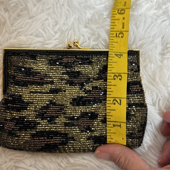Vintage Leopard Print Beaded Clutch - Picture 9 of 9